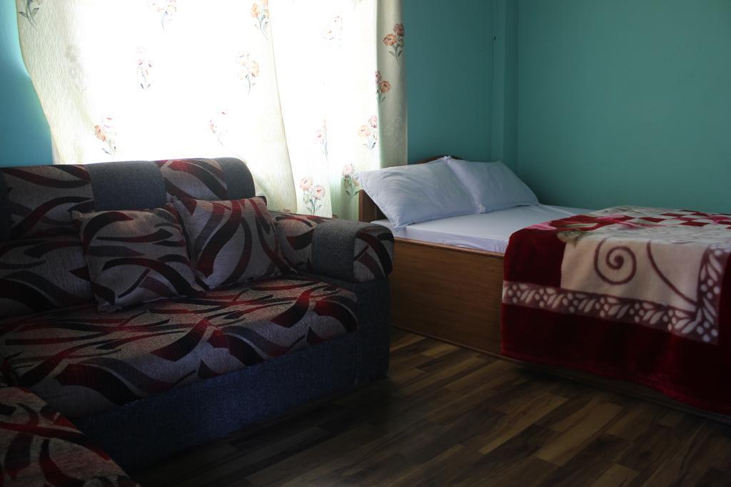Bickey'S Homestay Pokhara Buitenkant foto
