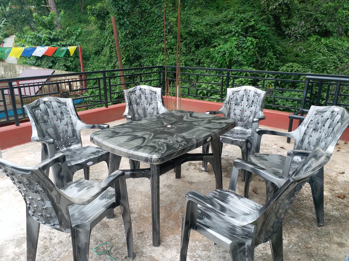 Bickey'S Homestay Pokhara Buitenkant foto