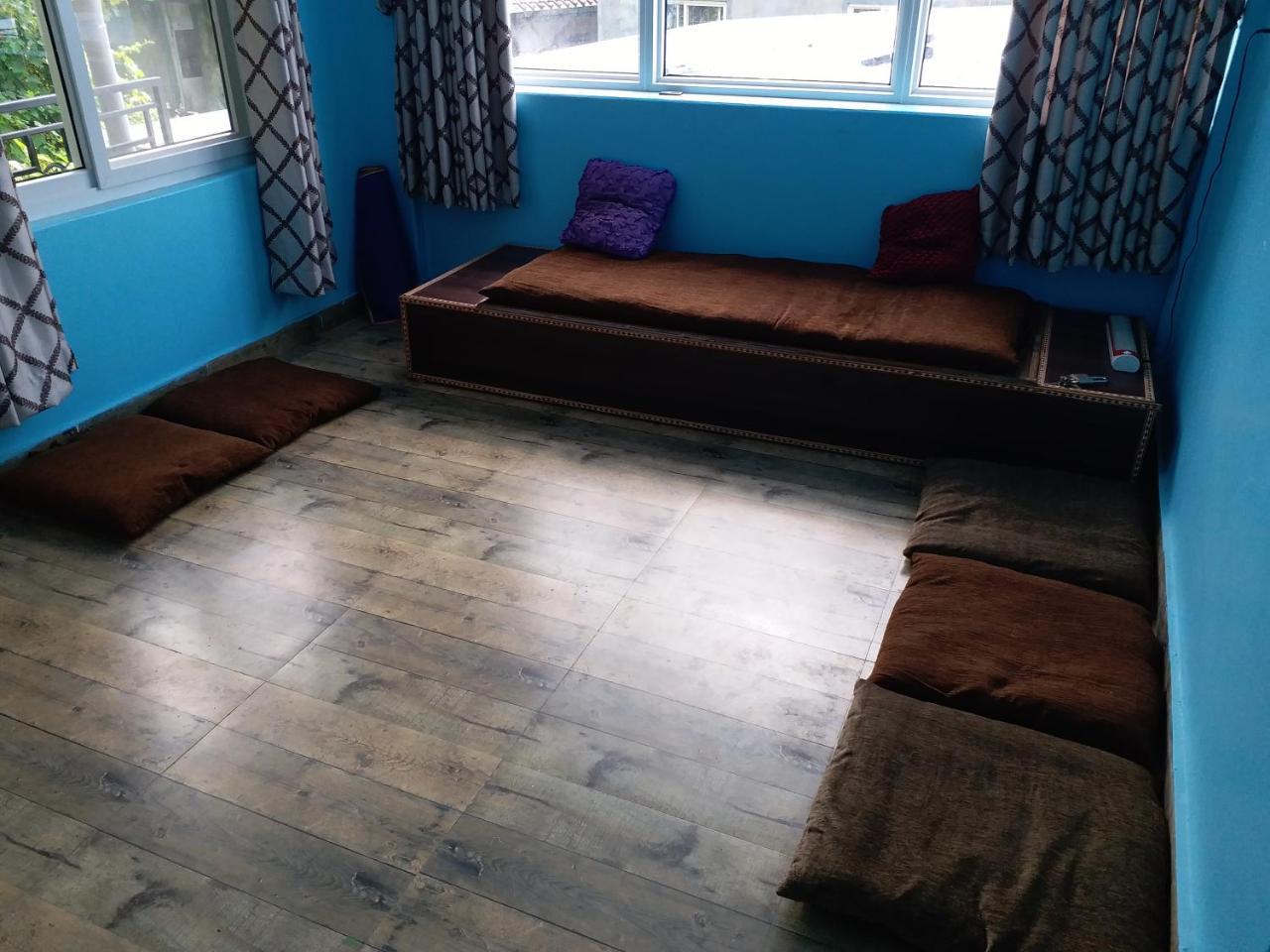 Bickey'S Homestay Pokhara Buitenkant foto